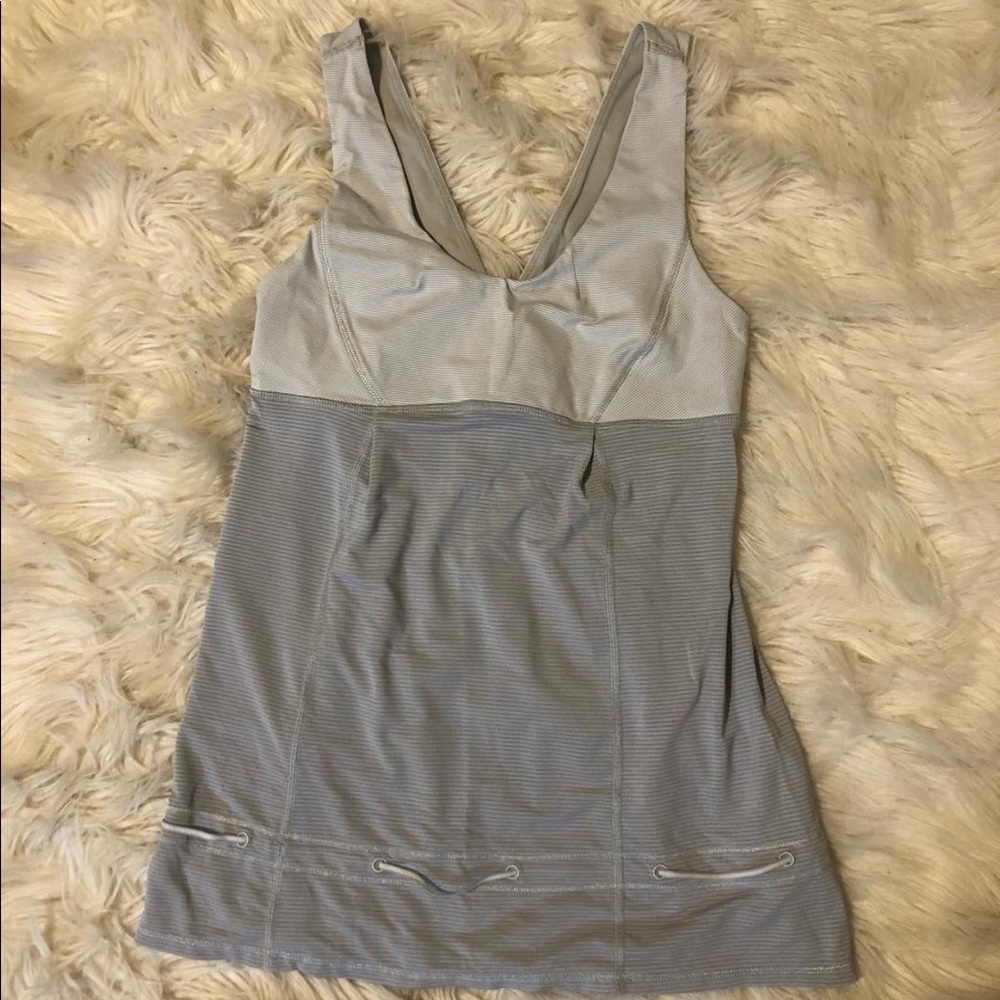 Lululemon tank